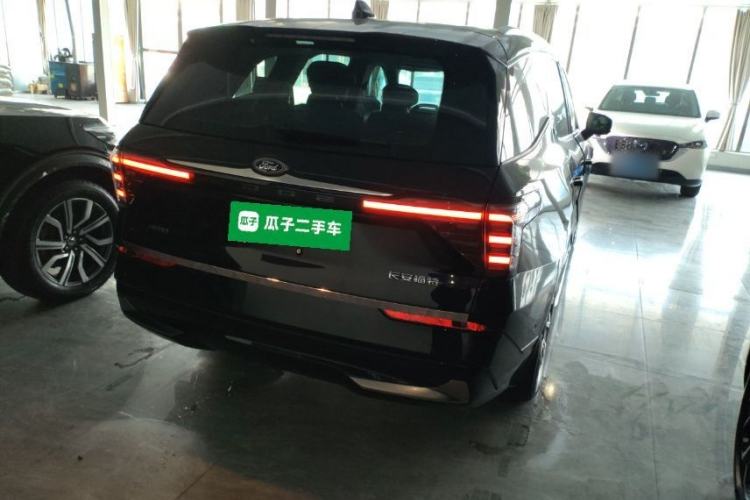 Used Ford Edge 2023 Ford Explorer L 2.0T EcoBoost Four-Wheel Drive 7-Seater Supreme Model
