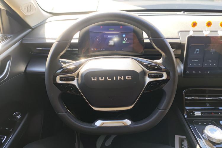 Used Wuling Xingguang 2024 Co-Creation Edition 410 Standard Model Steering Wheel