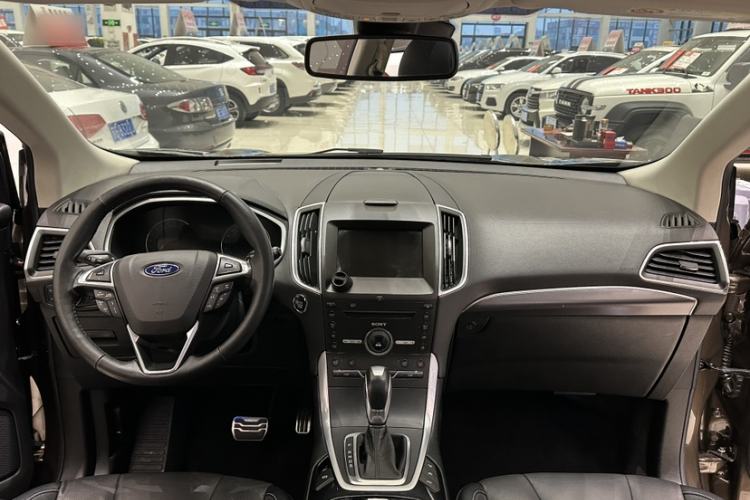 Used Ford Edge 2015 2.0T GTDi Four-Wheel Drive Prestige Model
