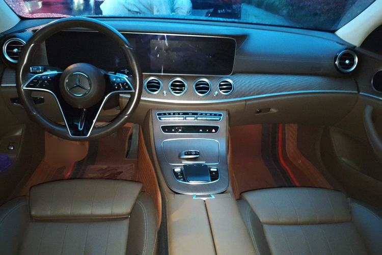 Used Mercedes-Benz E-Class 2023 Facelift E 260 L