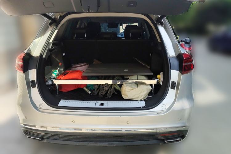 Used Hongqi HS5 2022 Facelifted Version 2.0T Smart Connect Flagship All-Wheel-Drive Edition