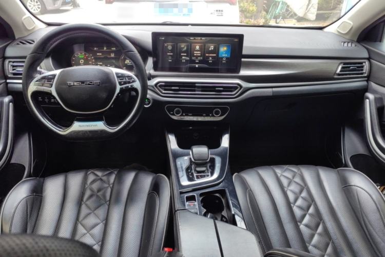 Used BAIC Beijing EU7 2019 Yifeng Edition Center Console