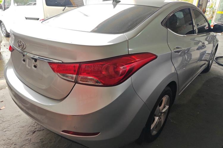 Used Hyundai Elantra (5th Generation / Langdong) 2012 1.6L Automatic Fashion Edition
