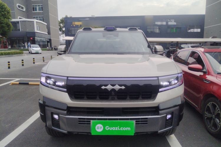 Used Formula Leopard Leopard 8 2025 Smart & Brave Flagship Edition 7 Seats
