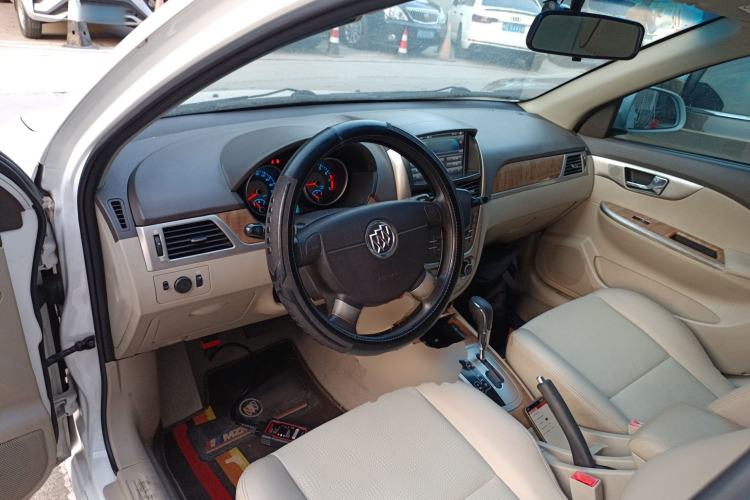 Used Buick Excelle 2015 1.5L Automatic Classic Model