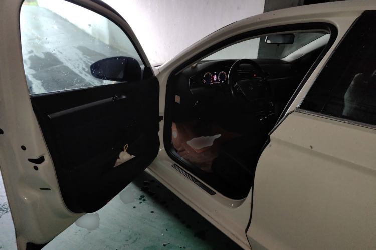 Used Volkswagen Lamando 2021 280TSI DSG Comfort Edition Driver Seat