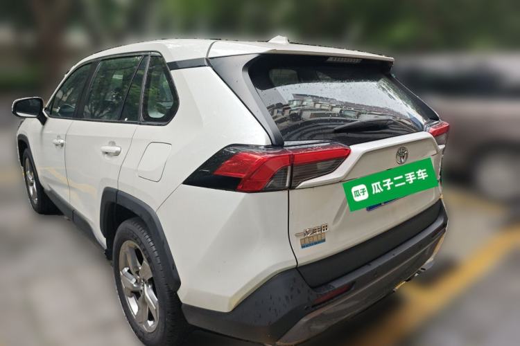 Used Toyota RAV4 2021 2.0L CVT Two-Wheel Drive Fashion PLUS Edition