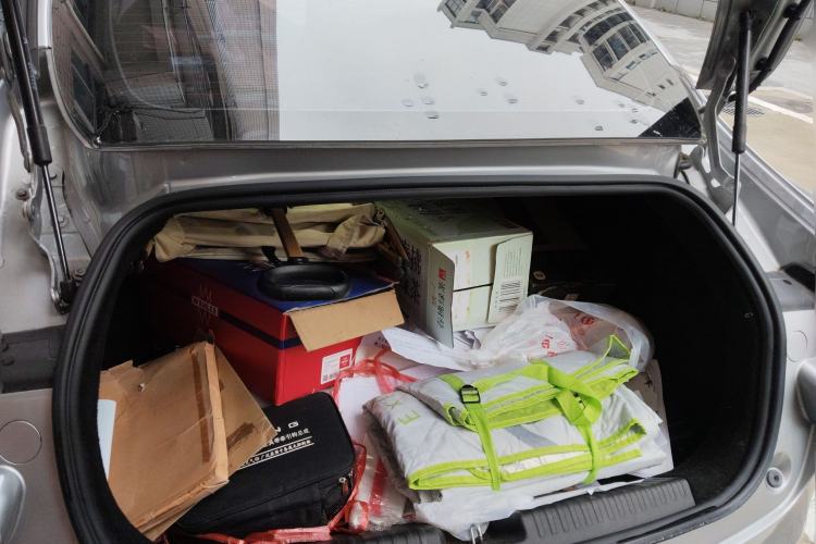 Used XPeng P7 2021 480G Trunk