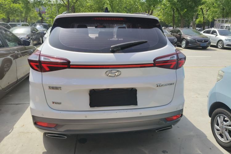Used Hyundai Tucson 2020 280TGDi Two-Wheel-Drive GLS Fashion Edition China VI Standard Rear
