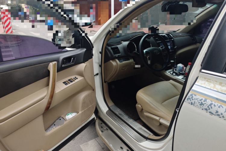 Used Toyota Highlander 2012 2.7L Two-Wheel Drive 7-Seater Elite Edition