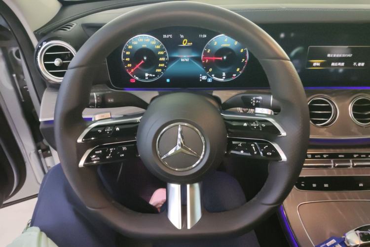 Used Mercedes-Benz E-Class 2021 E 300 L Sport Luxury Edition Steering Wheel