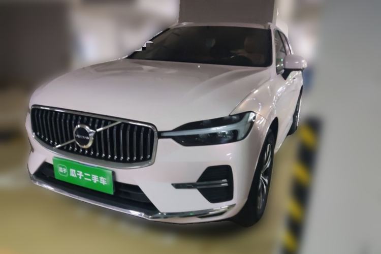 Used Volvo XC60 2024 B5 4x4 Smart Luxury Edition