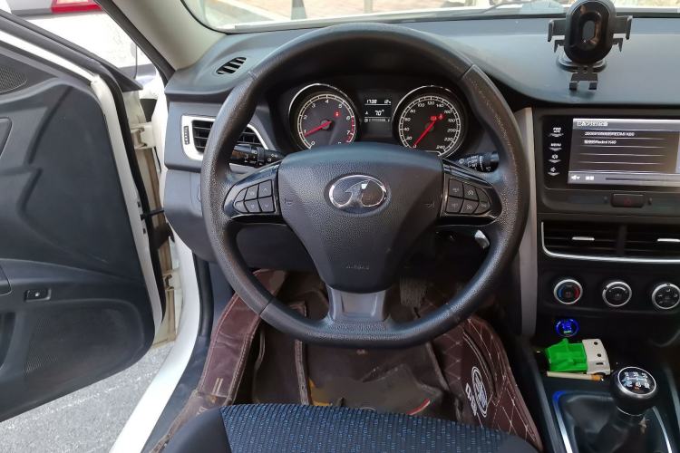 Used Bestune B30 2016 1.6L manual luxury version
