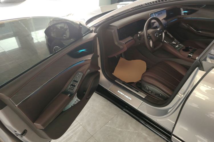 Used Denza Z9GT 2024 1100 Four-Wheel Drive Max Edition
