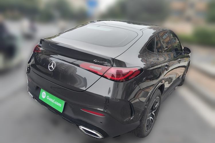 Used Mercedes-Benz GLC Coupe 2024 GLC 260 4MATIC Coupe SUV
