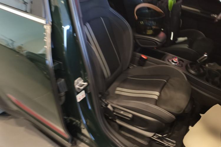 Used MINI JCM COUNTRYMAN 2021 2.0T JOHN COOPER WORKS
