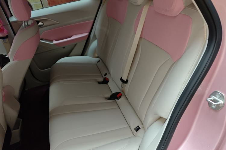 Used Geometry E Firefly 2024 301km Starlight Left Rear Seat