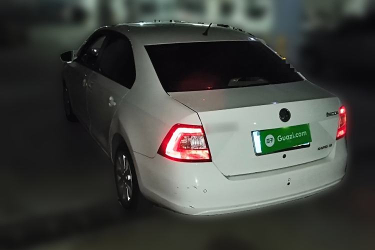 Used Skoda Rapid 2013 1.6L Automatic Smart Selection Model