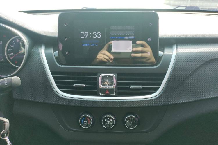 Used Baojun 730 2021 1.5T Manual Fashion Version 7 Seats
