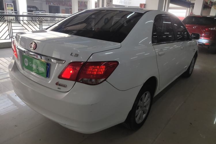 Used BYD L3 2015 Energy-Efficient Model 1.5L Automatic Comfort Edition Rear Right 45 Deg