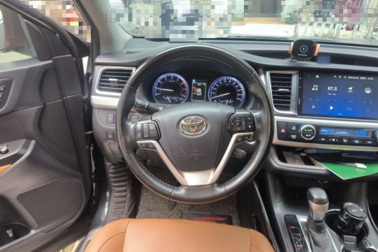 Used Toyota Highlander 2020 2.0T Four-Wheel Drive Millionth Anniversary Edition 7 Seats
