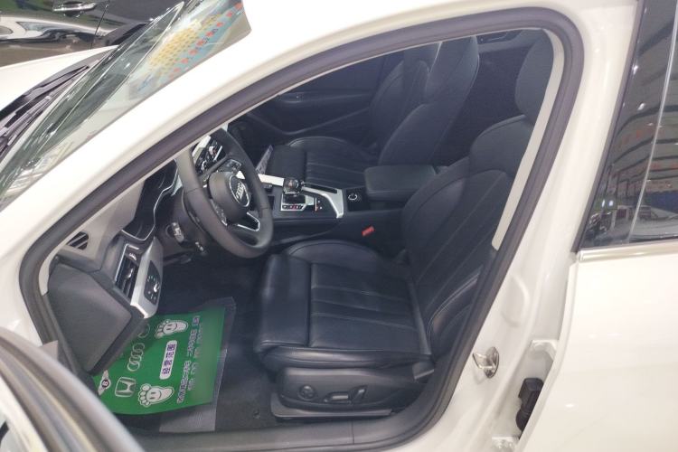 Used Audi A4L 2022 40 TFSI Fashion Dynamic Model
