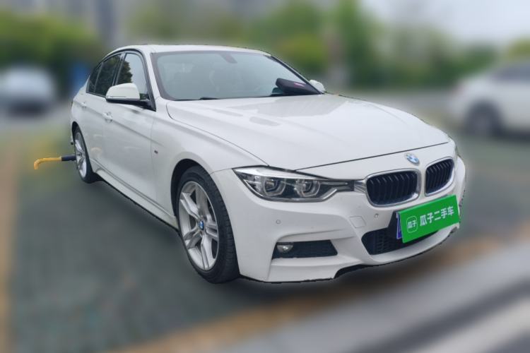 Used BMW 3 Series 2016 320i M Sport Front Right 45 Deg