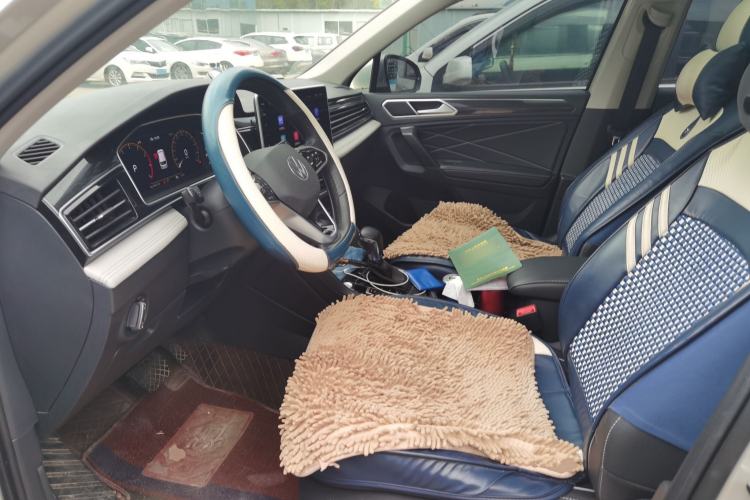 Used Volkswagen Tiguan L 2022 330TSI Automatic Two-Wheel Drive Smart Edition Left Front Seat