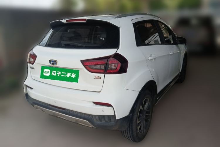 Used Geely Auto Vision X3 2019 Upgraded Model 1.5L CVT Elite Version
