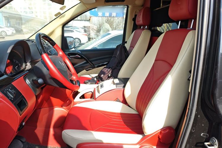 Used Xinkai Vito 2015 3.0L Standard Edition
