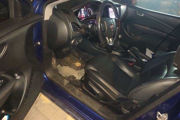 Used Fiat Ottimo 2014 1.4T Automatic Comfort Edition Driver Seat