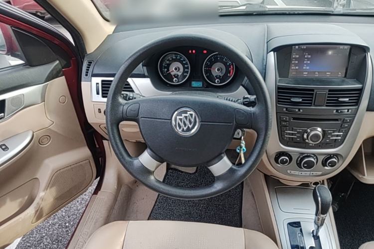 Used Buick Excelle 2013 1.5L Automatic Classic Model
