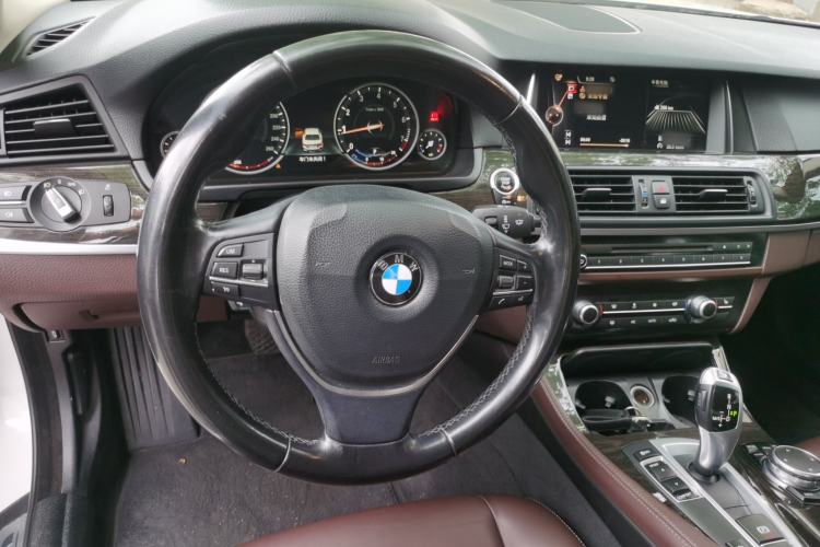 Used BMW 5 Series 2017 525Li Luxury Design Package
