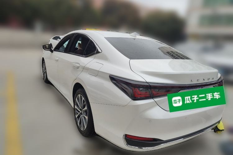 Used Lexus ES 2025 200 Premium Edition
