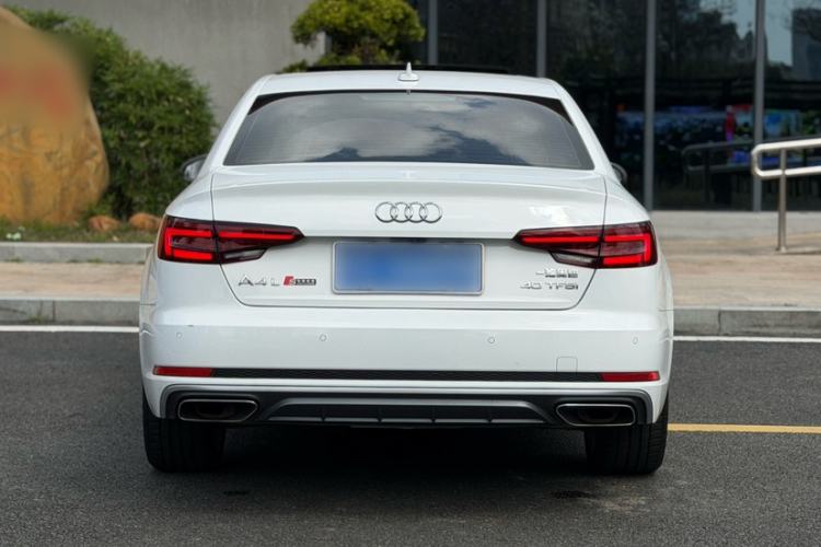 Used Audi A4L 2019 40 TFSI Fashion Version China V