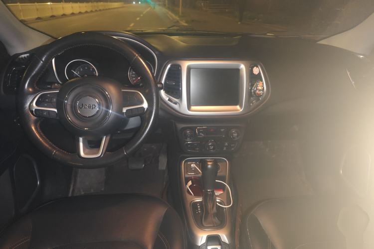 Used Jeep Compass 2017 200T Automatic Family Edition