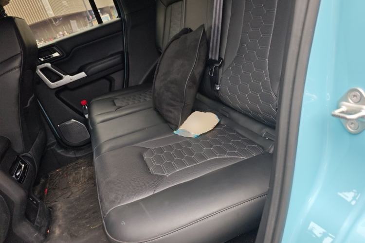 Used 212 T01 2025 2.0T Changfeng