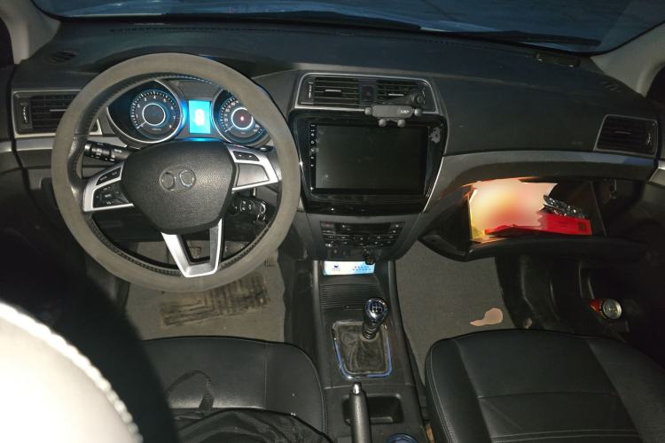 Used BAIC Senova X65 2015 2.0T Manual Elite Edition