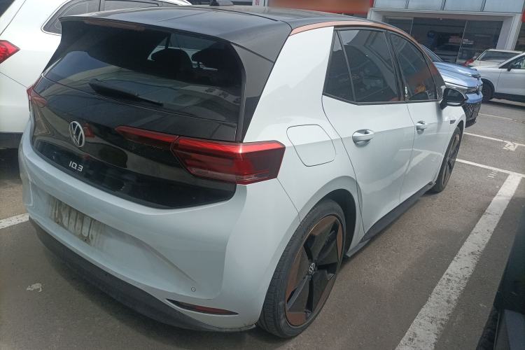 Used Volkswagen ID.3 2023 Upgraded Version Smart Intelligence Edition Rear Right 45 Deg