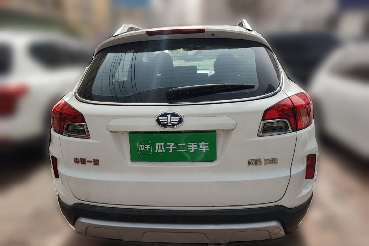 Used Bestune X80 2016 2.0L manual Comfort trim level
