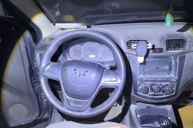 Used Wuling Hongguang 2014 1.5L Base Version Steering Wheel