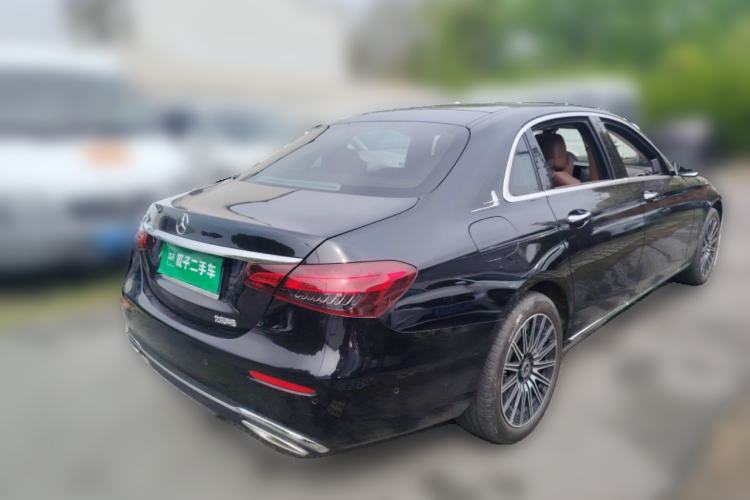 Used Mercedes-Benz E-Class 2022 Updated E 260 L Rear Right 45 Deg