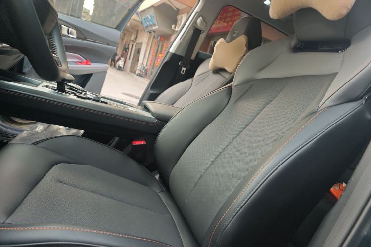 Used CHANGAN OSHAN Z6 2022 Blue Whale 1.5T DCT Smart Edition