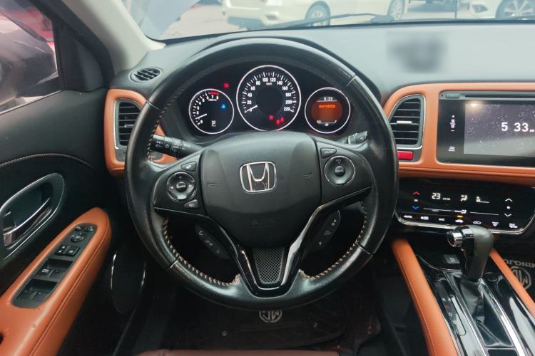 Used Honda Vezel 2015 1.8L CVT 2WD Luxury Model