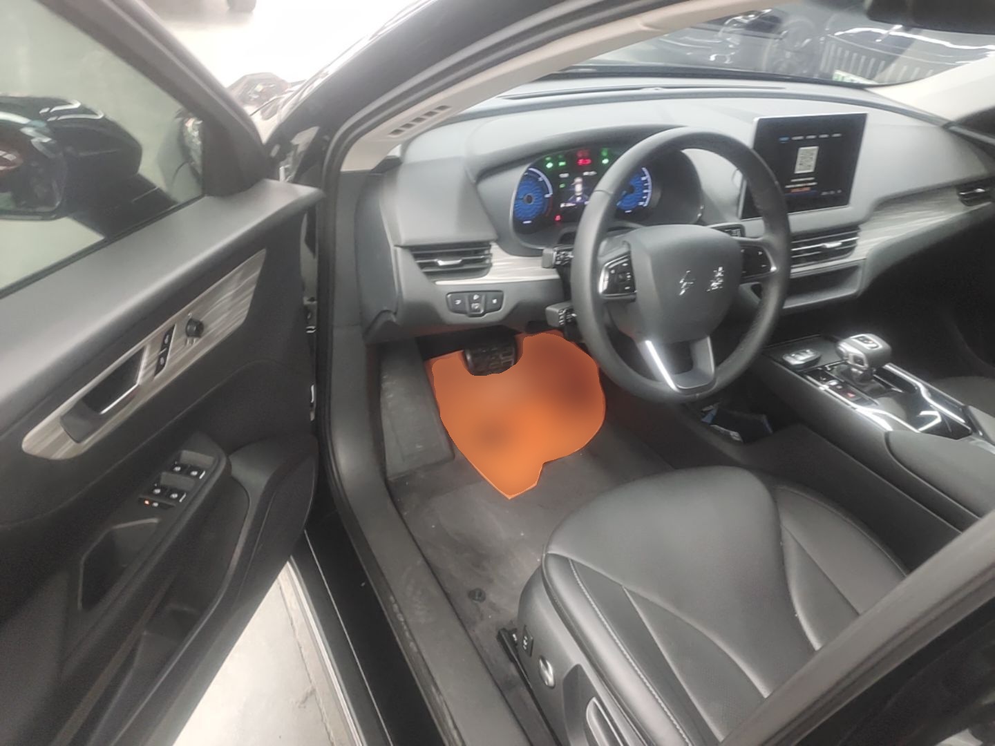 Hongqi E-QM5 2023 620km PLUS — снимка 20
