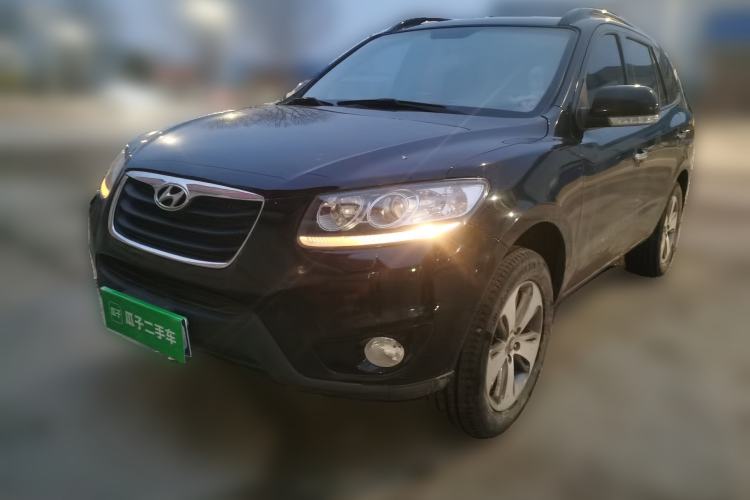 Used Hyundai Santa Fe Classic 2012 2.4 Comfort Edition 7-Seater Four-Wheel Drive