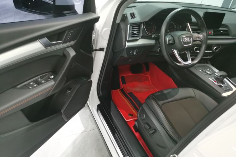 Used Audi Q5L 2020 Revised 40 TFSI Prestige Edition Driver Seat