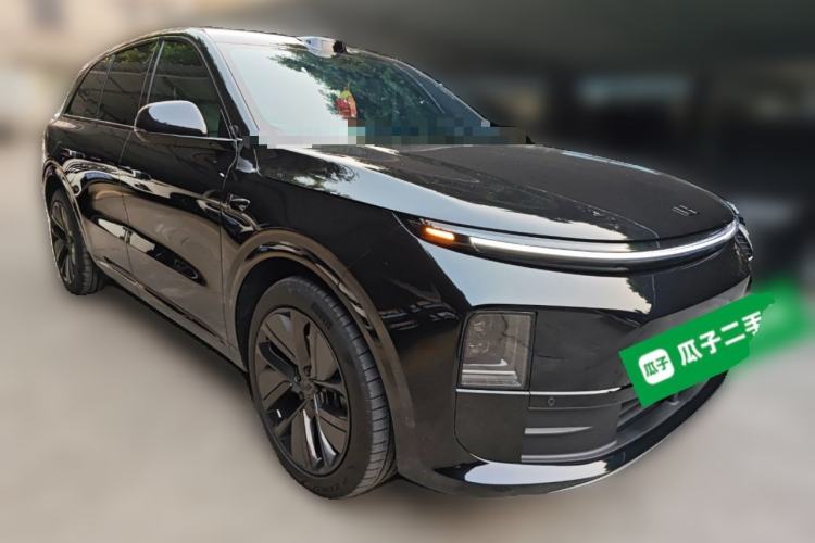 Used Li Auto L6 2024 Max Front Right 45 Deg