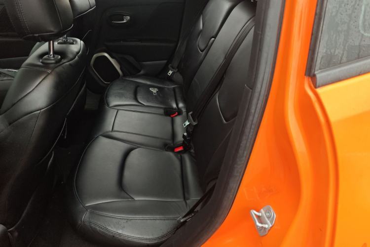 Used Jeep Renegade 2018 Connected Large Screen Version 180T Automatic High-Energy Edition