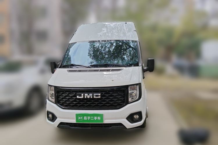 Used JMC Fushun 2023 2.0T Manual Diesel Long-Wheelbase High-Roof Business Van with Dual Rear Tires 6–9 Seats
